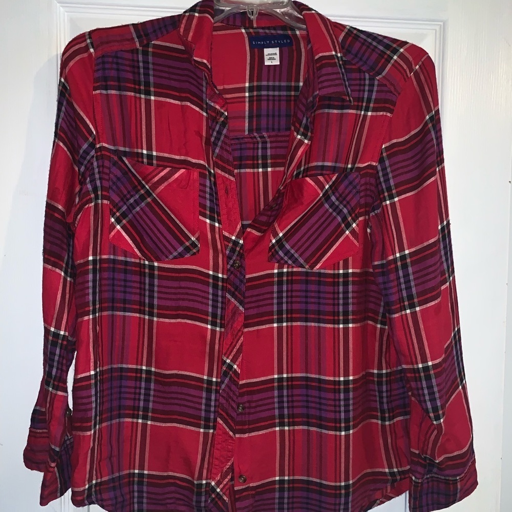 Simply styled 🧶shirt
